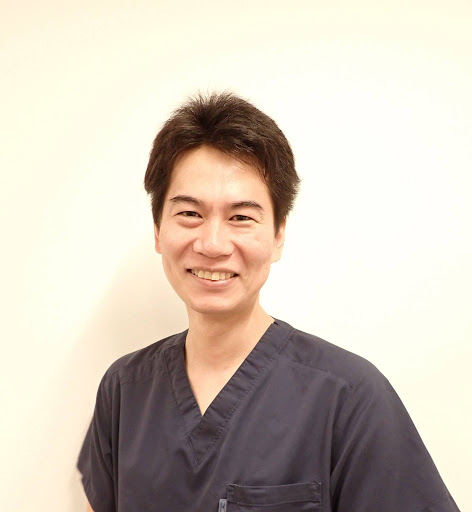院長 獣医師 鐘ヶ江 晋也